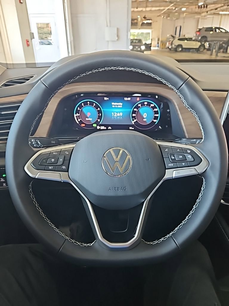 New 2026 Volkswagen Atlas SE image 36