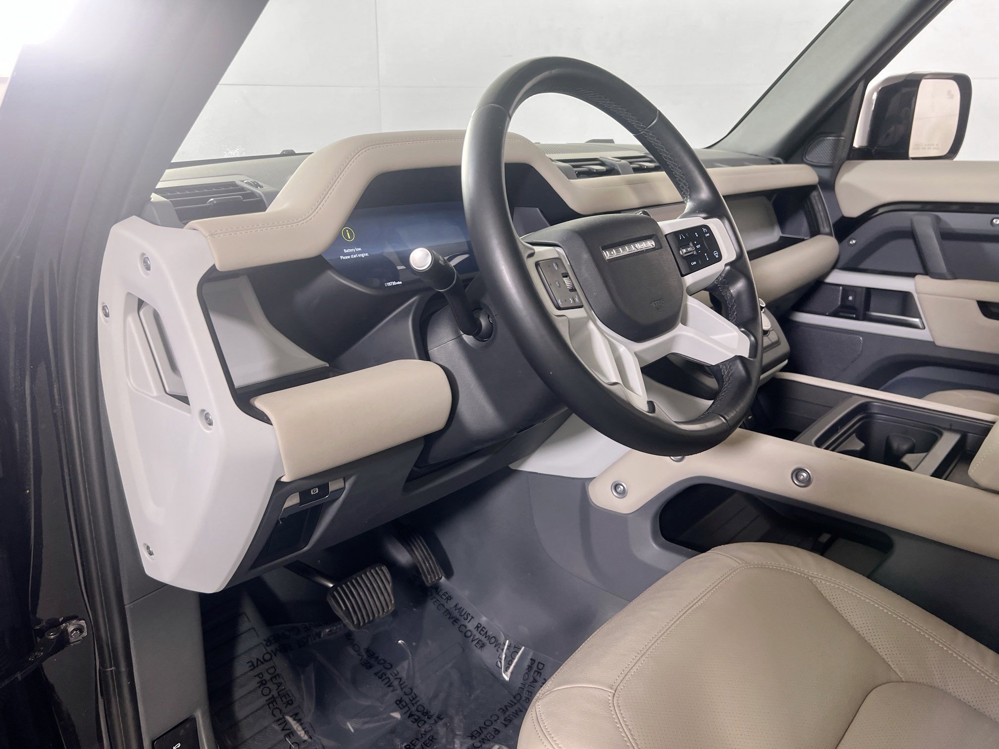 Used 2024 Land Rover Defender 110 S AWD/4WD image 9