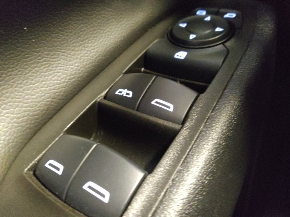 Used 2024 Chevrolet Equinox LT AWD/4WD image 27