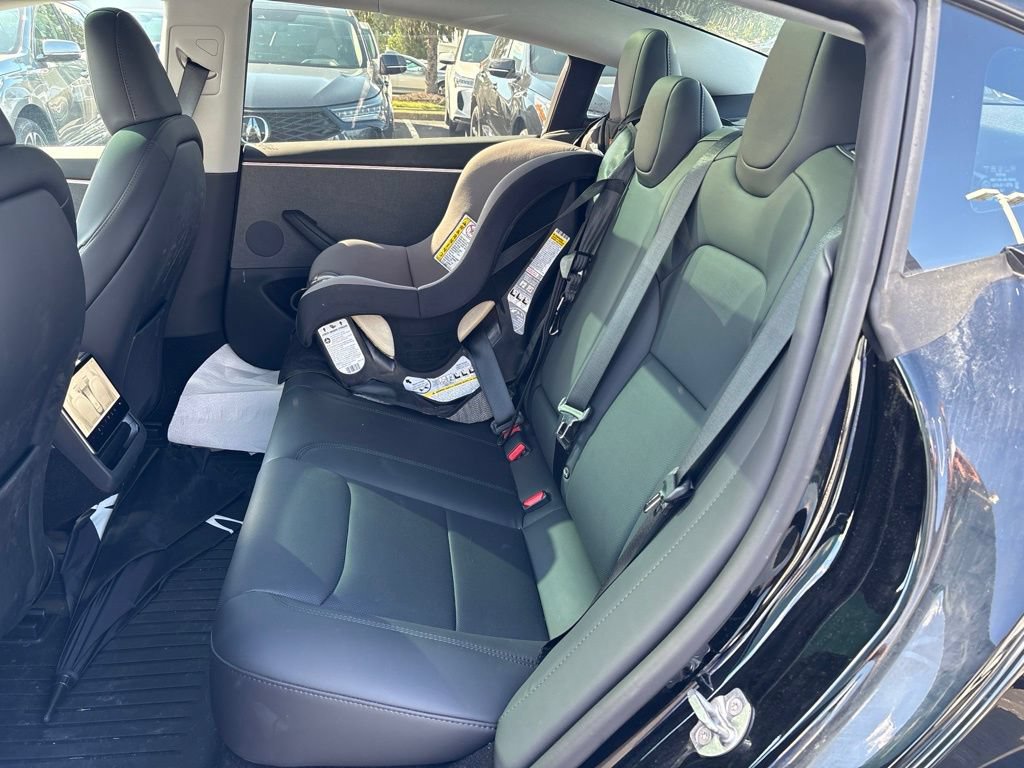 Used 2025 Tesla Model 3 Long Range RWD image 11