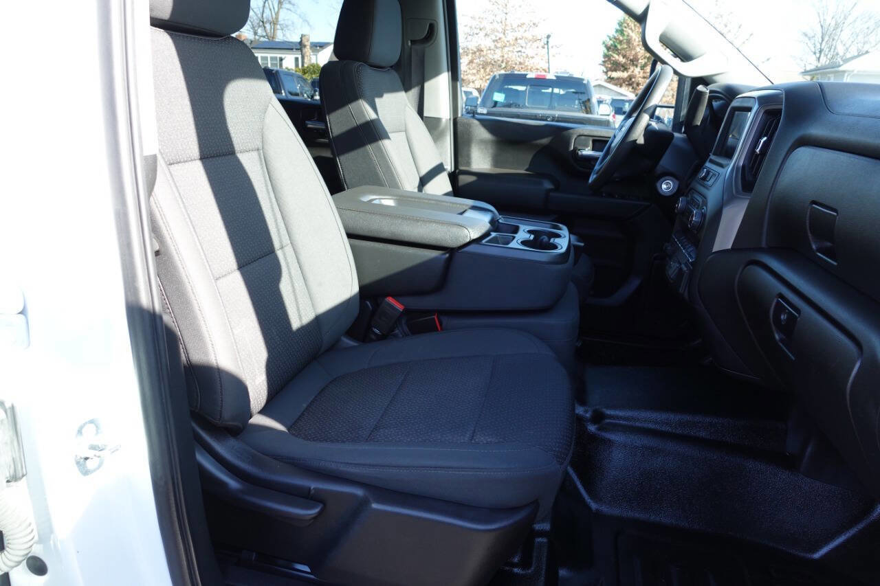 Used 2022 Chevrolet Silverado 2500 W/T w/ WT Convenience Package AWD/4WD image 36