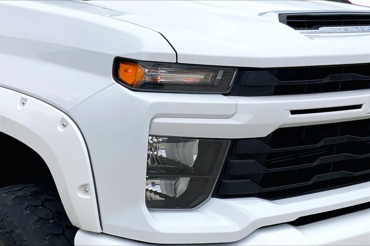 Used 2024 Chevrolet Silverado 2500 LT AWD/4WD image 27