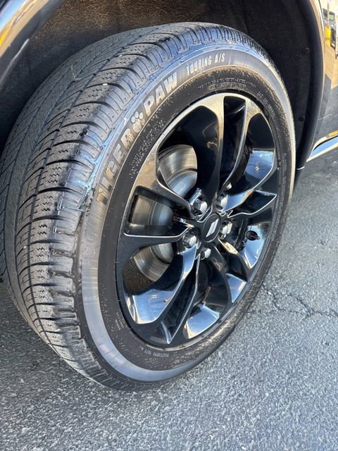 Used 2020 Dodge Durango R/T w/ Blacktop Package image 5