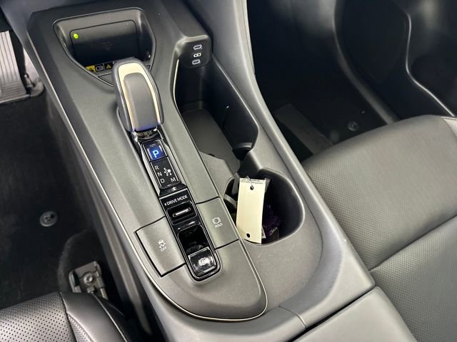 Used 2023 Toyota Crown Platinum image 20