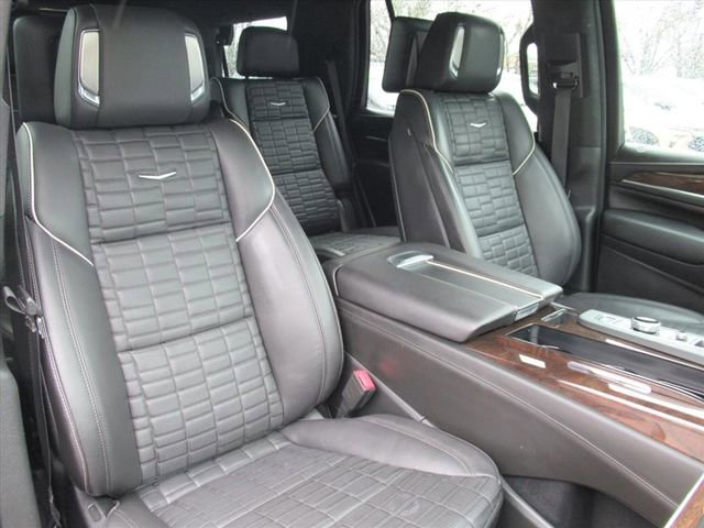 Used 2023 Cadillac Escalade Premium Luxury Platinum w/ LPO, Floor Liner Package image 8