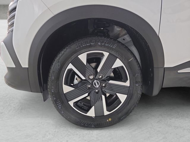 New 2026 Nissan Kicks SV image 23