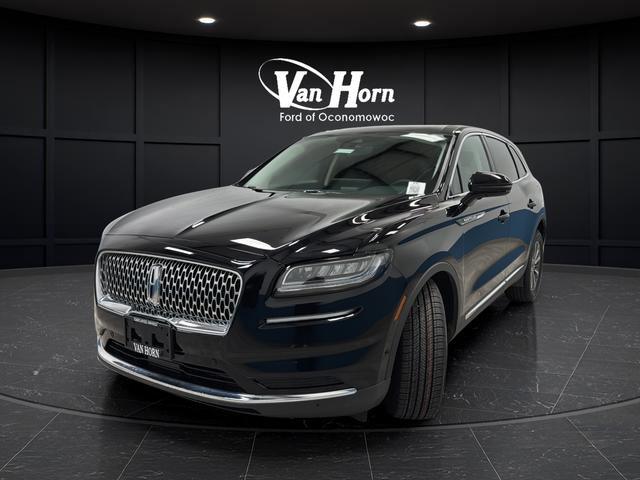 Used 2022 Lincoln Nautilus Reserve AWD/4WD image 3