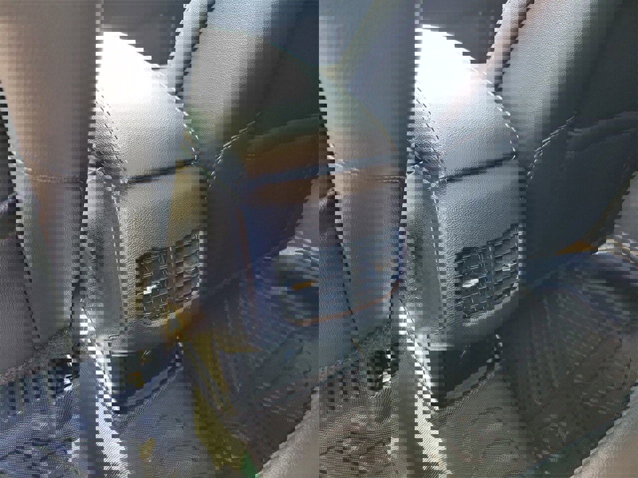 Used 2018 Ford Fusion SE w/ Equipment Group 201A image 10