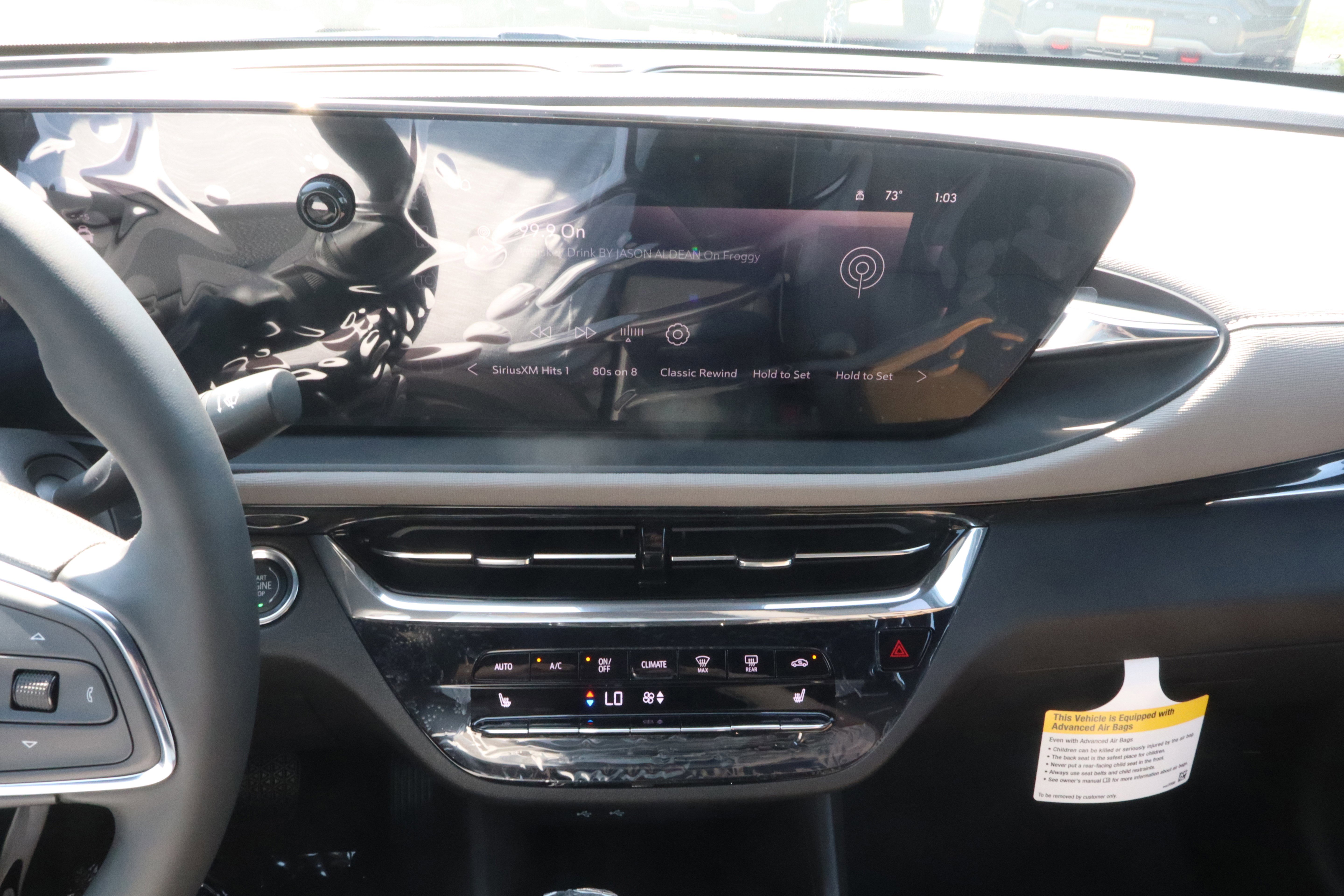 New 2025 Buick Envista Avenir image 14