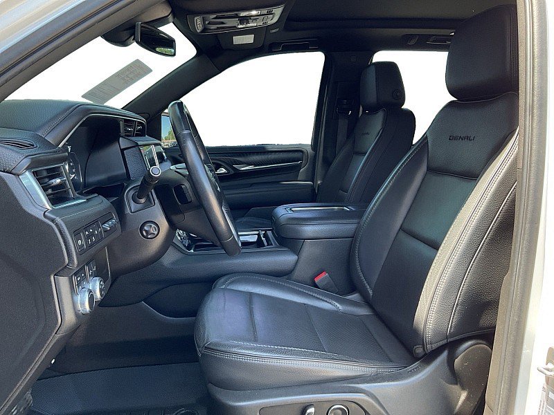 Used 2021 GMC Yukon Denali image 10