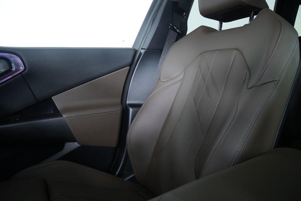 Certified 2025 BMW X3 xDrive30i image 23