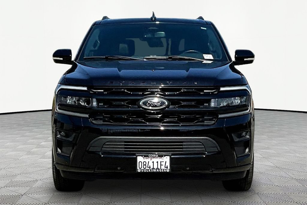 Used 2024 Ford Expedition Limited RWD image 2