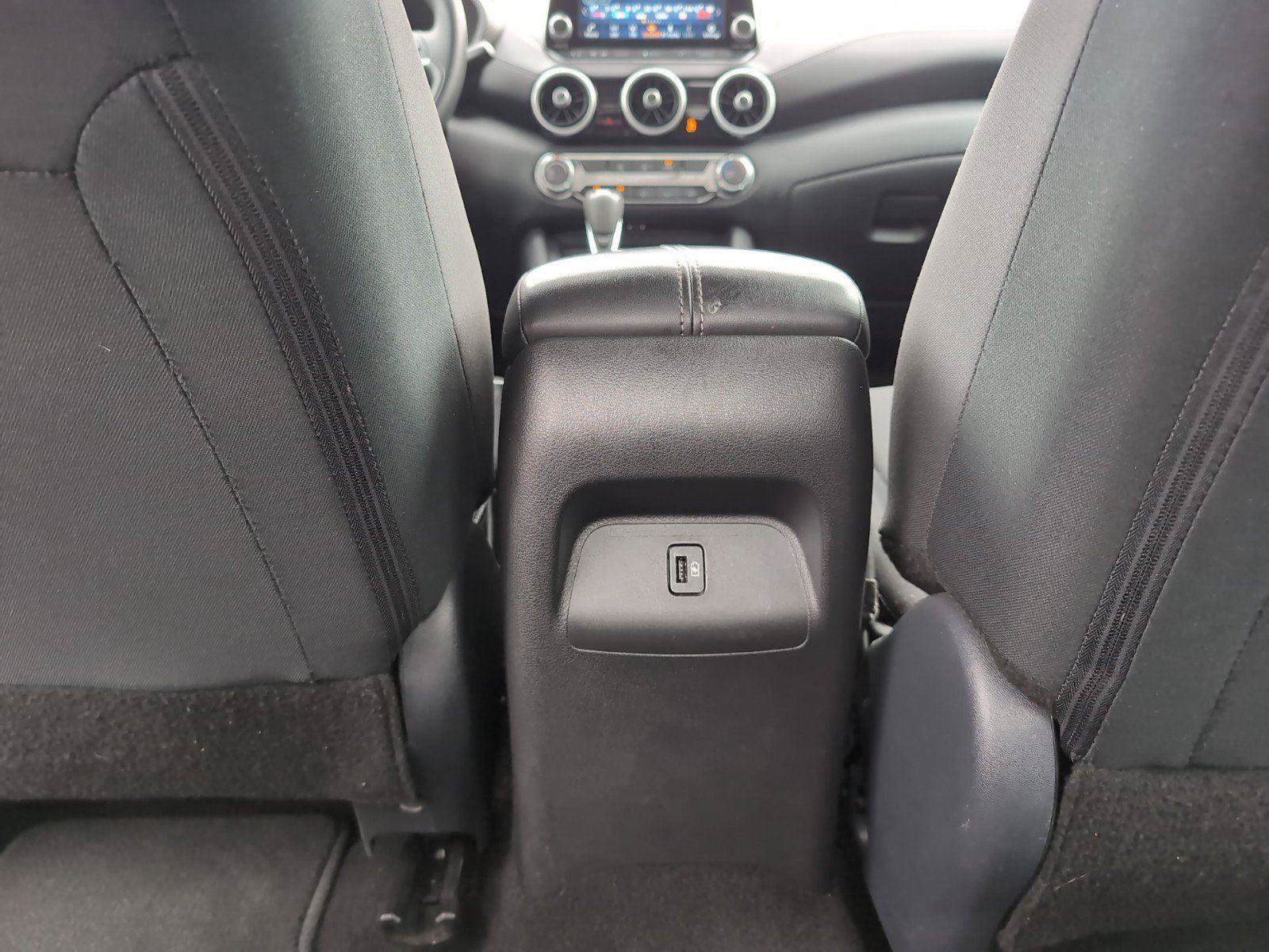 Used 2024 Nissan Sentra SV FWD image 31