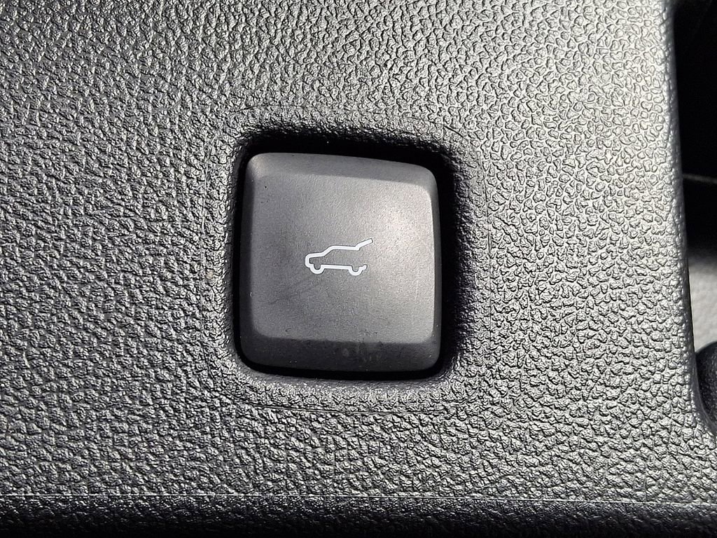 Used 2023 Ford Escape Active image 28
