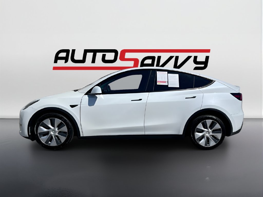 Used 2025 Tesla Model Y Long Range AWD/4WD image 4