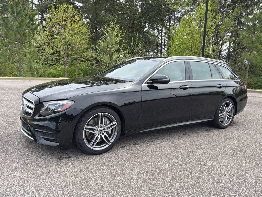 Certified 2020 Mercedes-Benz E 450 4MATIC Wagon image 5