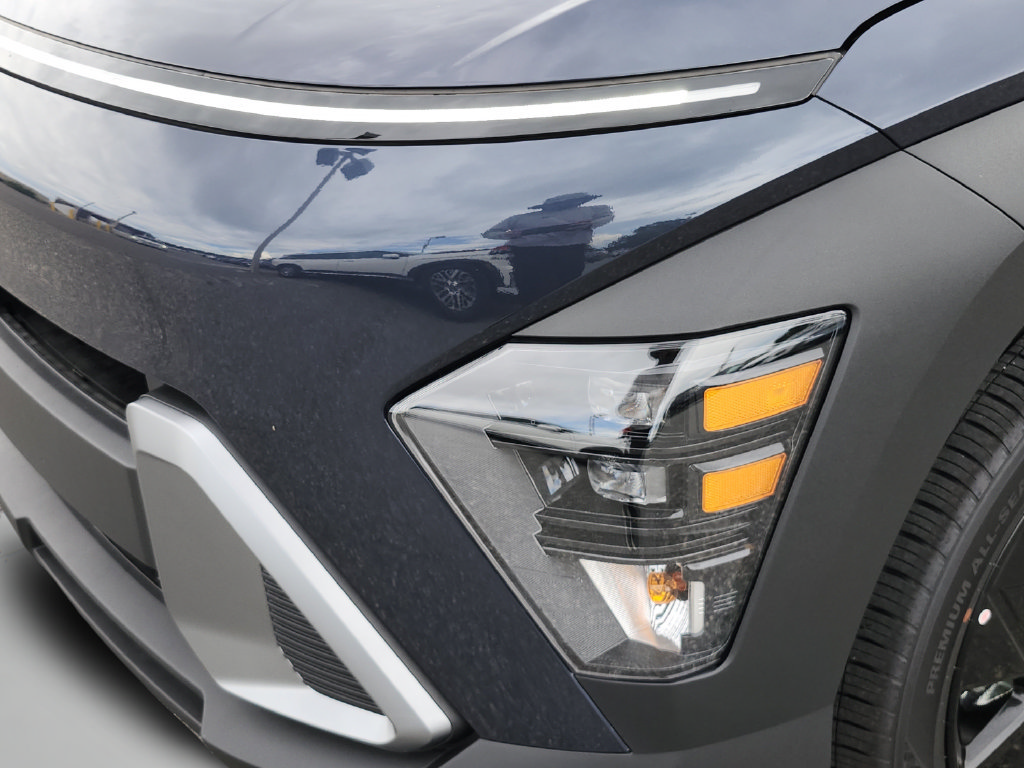 New 2027 Hyundai Kona SEL Sport FWD image 13