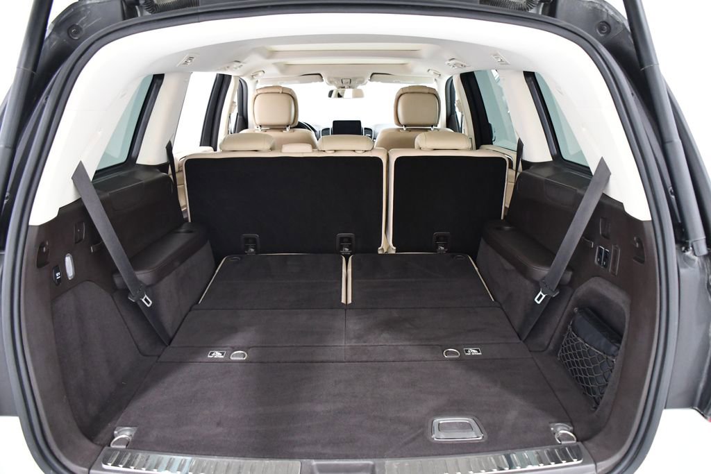 Used 2019 Mercedes-Benz GLS 550 4MATIC image 24