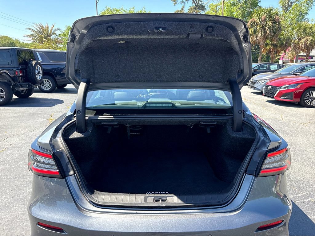 Used 2023 Nissan Maxima SV w/ Floor Mat Group FWD image 27