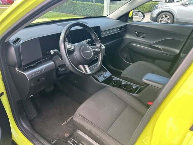 Used 2024 Hyundai Kona SEL w/ Convenience Package image 17
