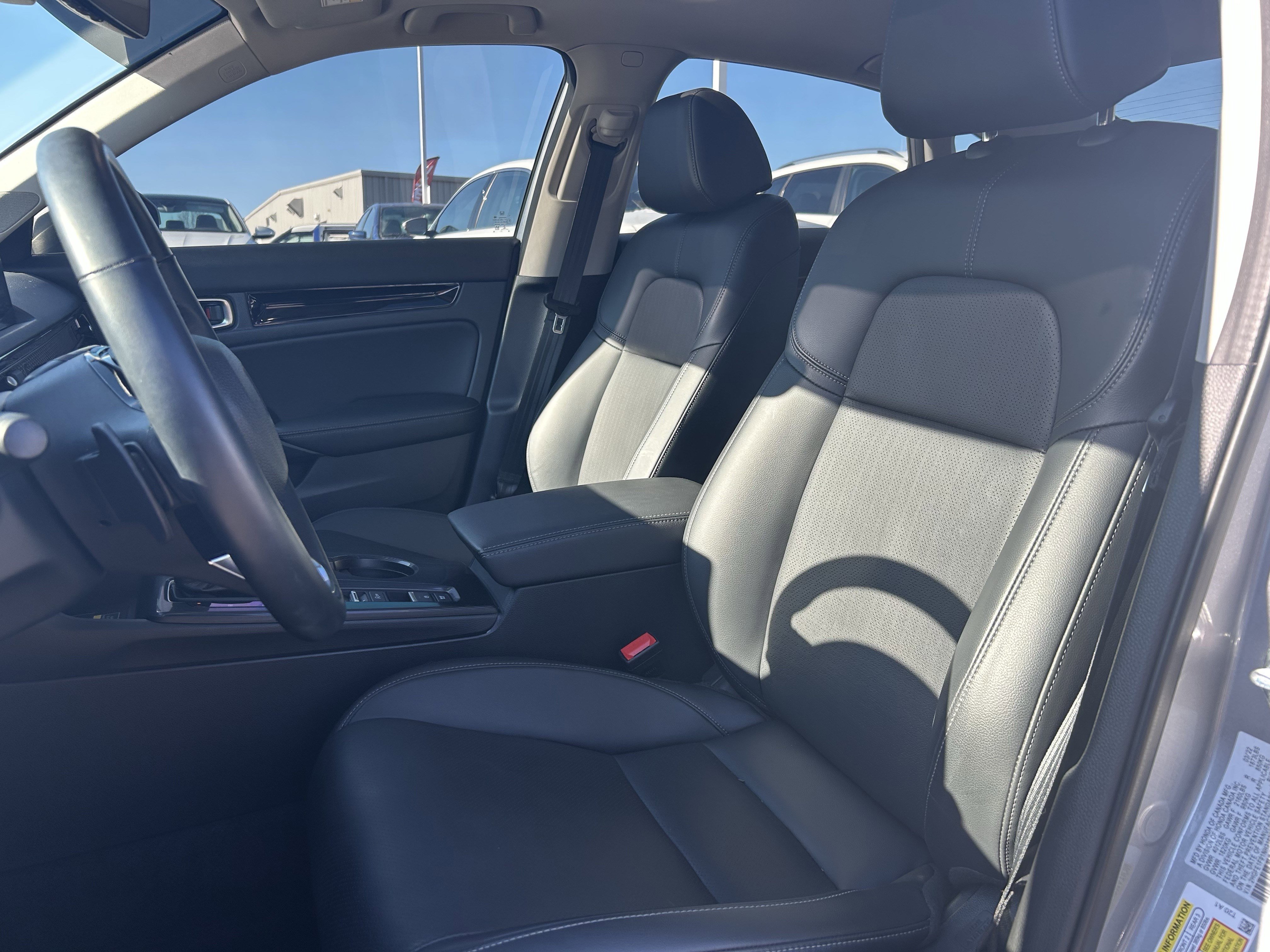 Used 2022 Honda Civic Touring image 21