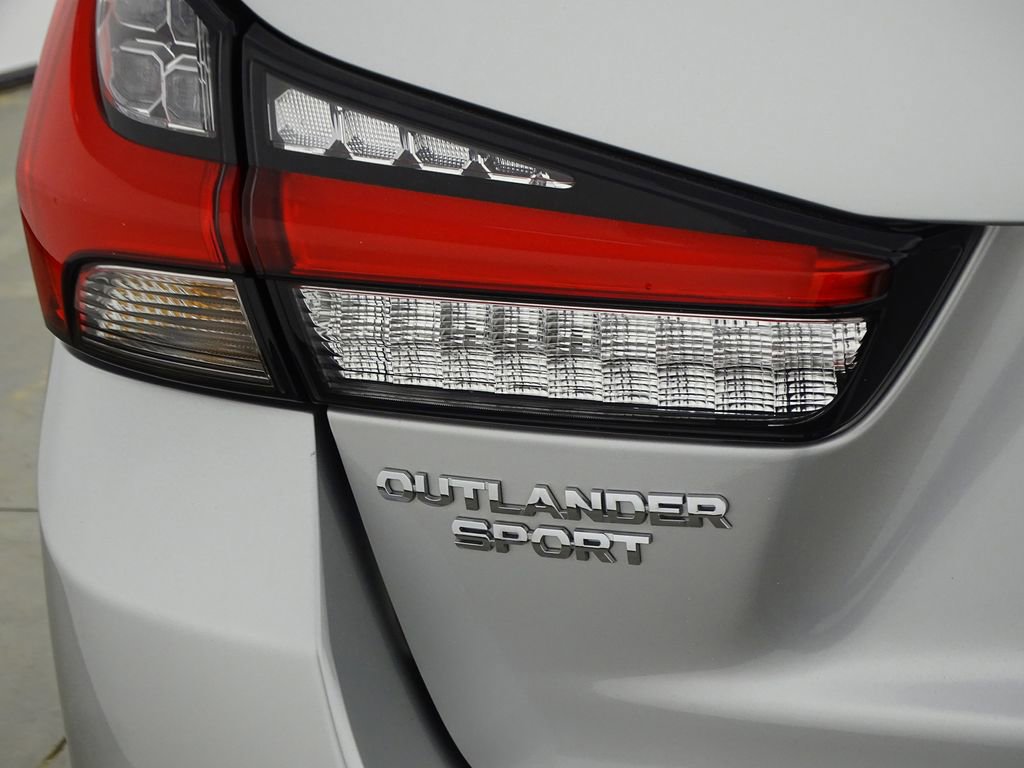 Used 2024 Mitsubishi Outlander Sport ES image 38