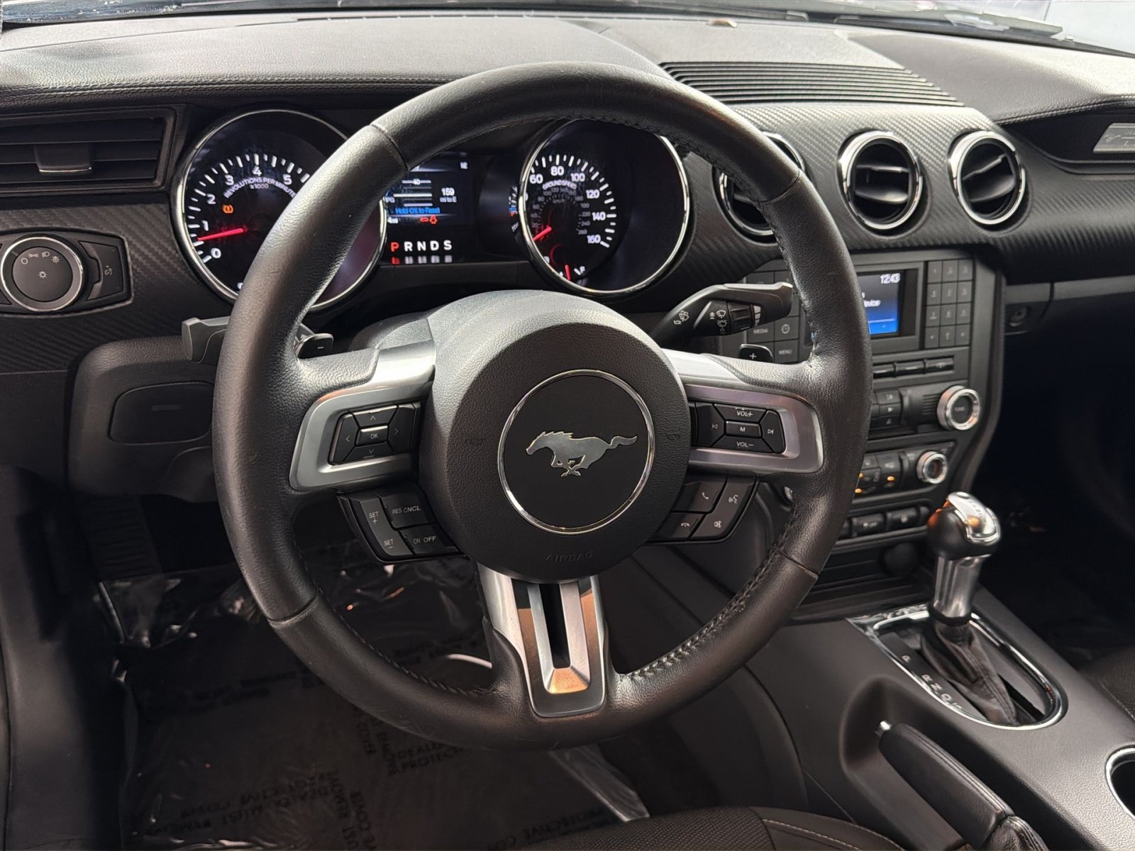 Used 2016 Ford Mustang Convertible RWD image 16