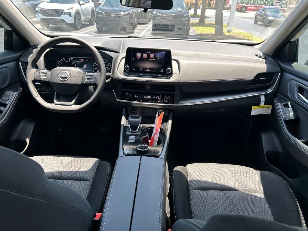 New 2026 Nissan Rogue SV AWD/4WD image 11