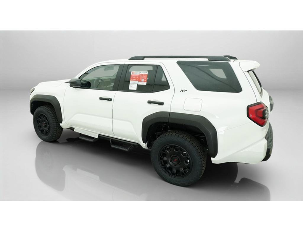 New 2026 Toyota 4Runner SR5 AWD/4WD image 5