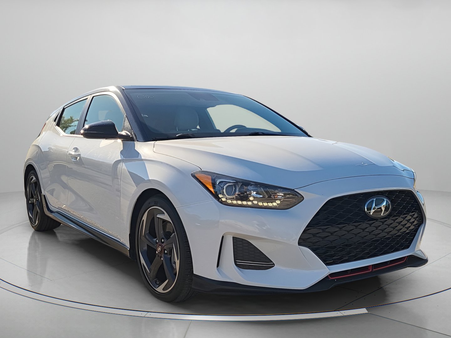 Used 2019 Hyundai Veloster Turbo Ultimate image 1