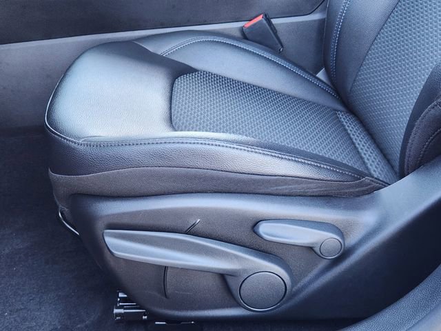 Certified 2026 Jeep Compass Latitude image 21