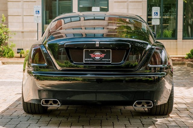 Used 2014 Rolls-Royce Wraith image 37