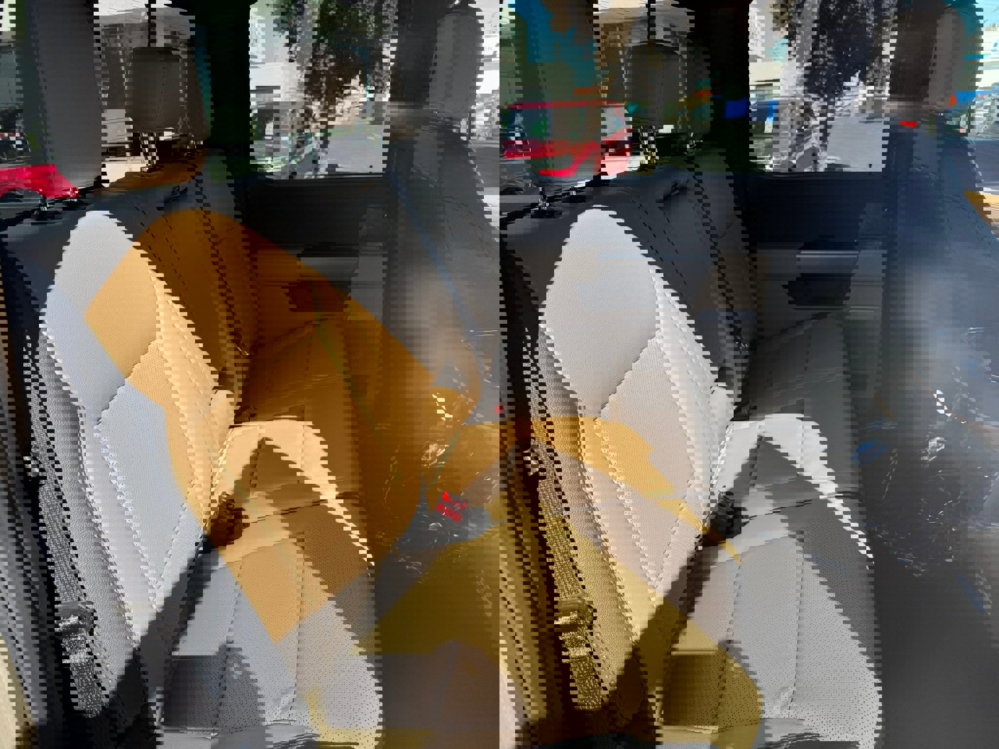 New 2026 Ford F350 Lariat w/ Lariat Premium Package image 29