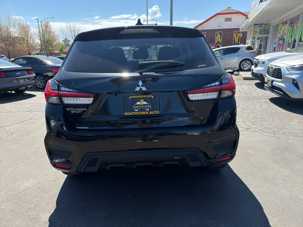 Used 2020 Mitsubishi Outlander Sport ES AWD/4WD image 6