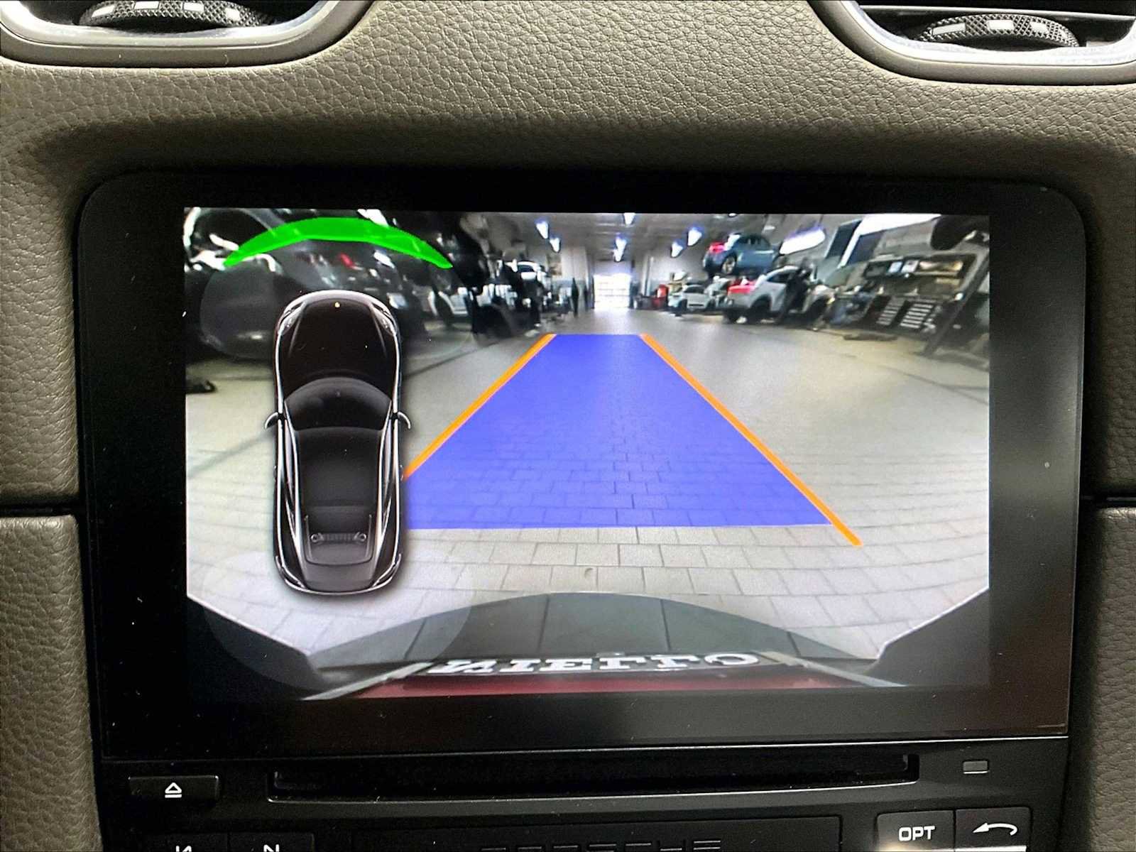 Used 2019 Porsche 718 Cayman image 19