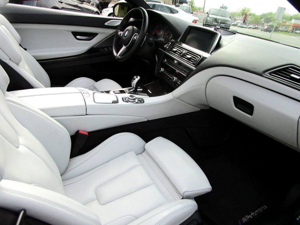 Used 2012 BMW M6 Convertible RWD image 14