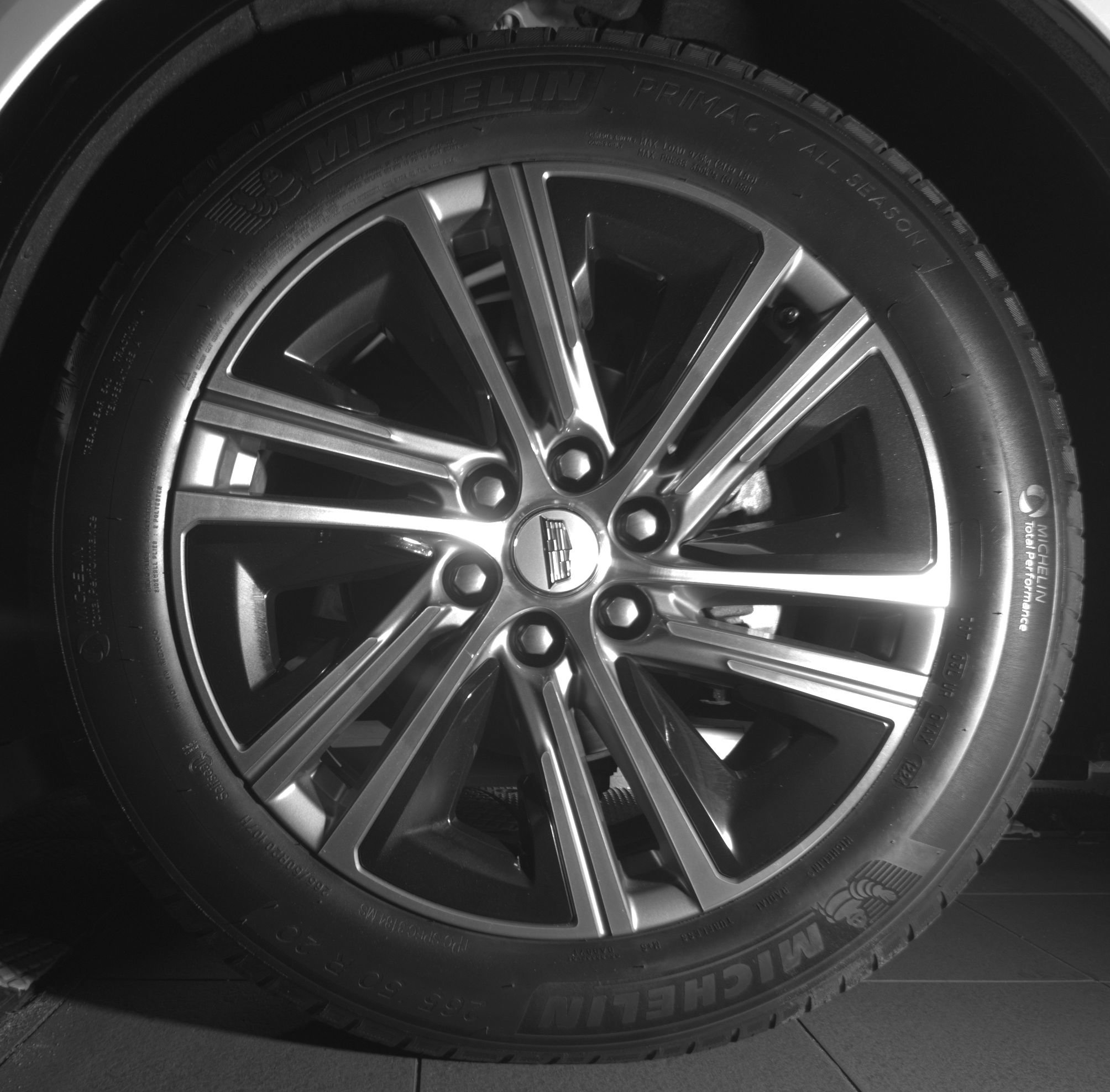 Used 2024 Cadillac Lyriq Luxury RWD image 12