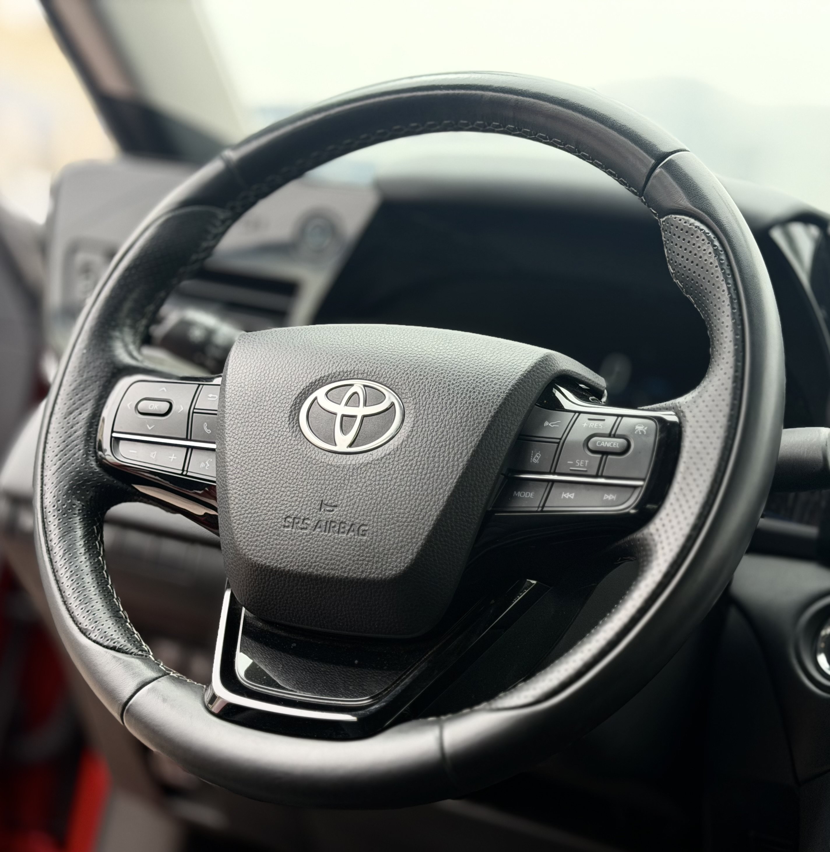 Used 2023 Toyota Mirai w/ Advanced Technology Package RWD image 25