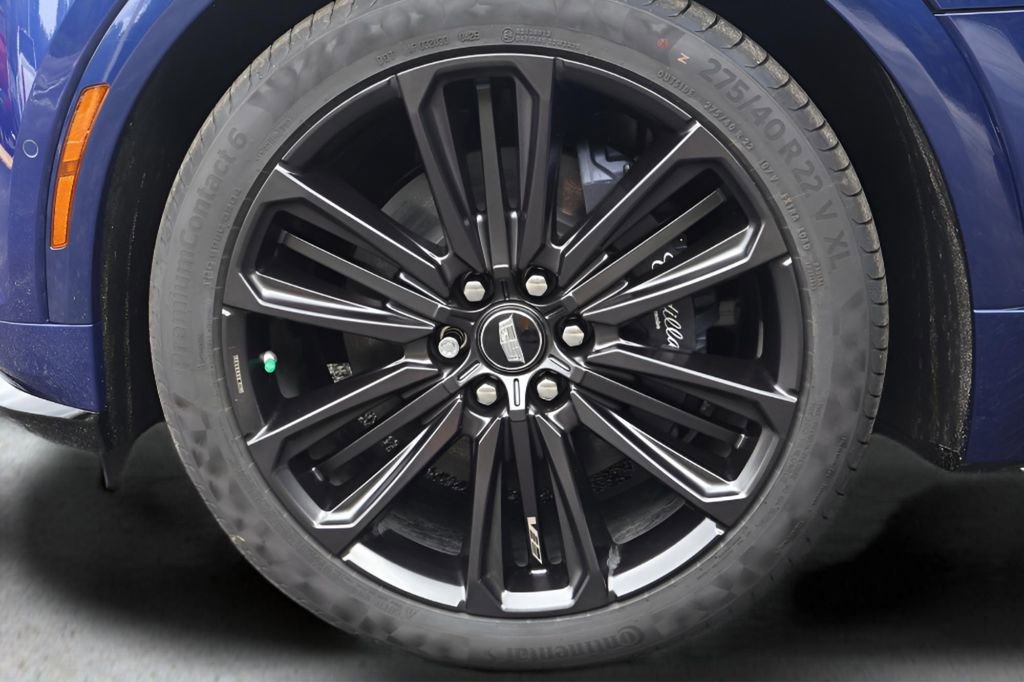 New 2026 Cadillac Lyriq V w/ LPO, Floor Liner Package AWD/4WD image 11