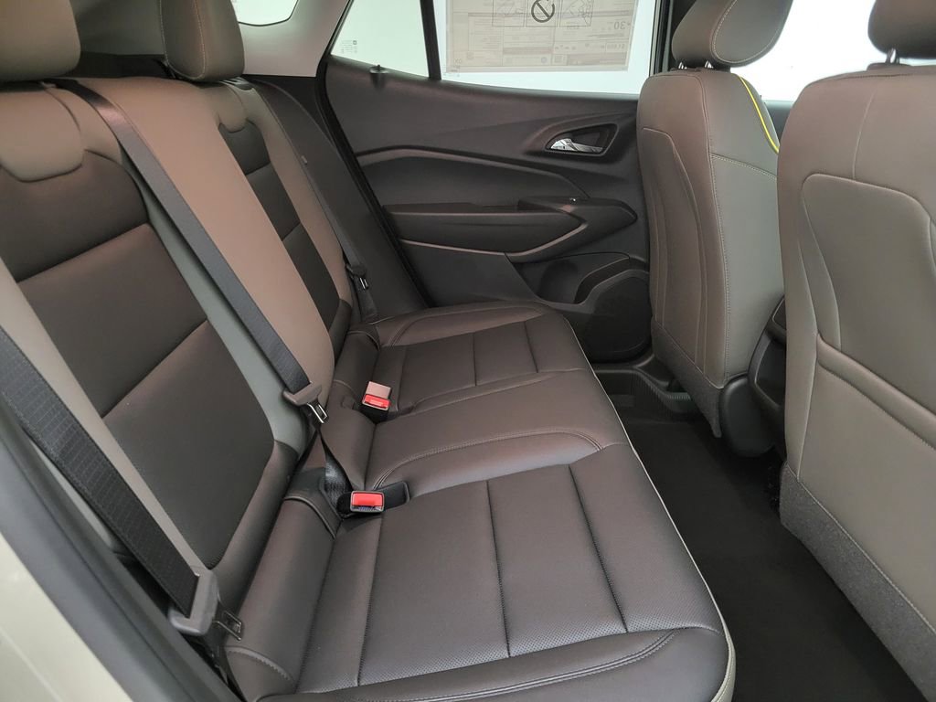 New 2026 Chevrolet Trax LS FWD image 35