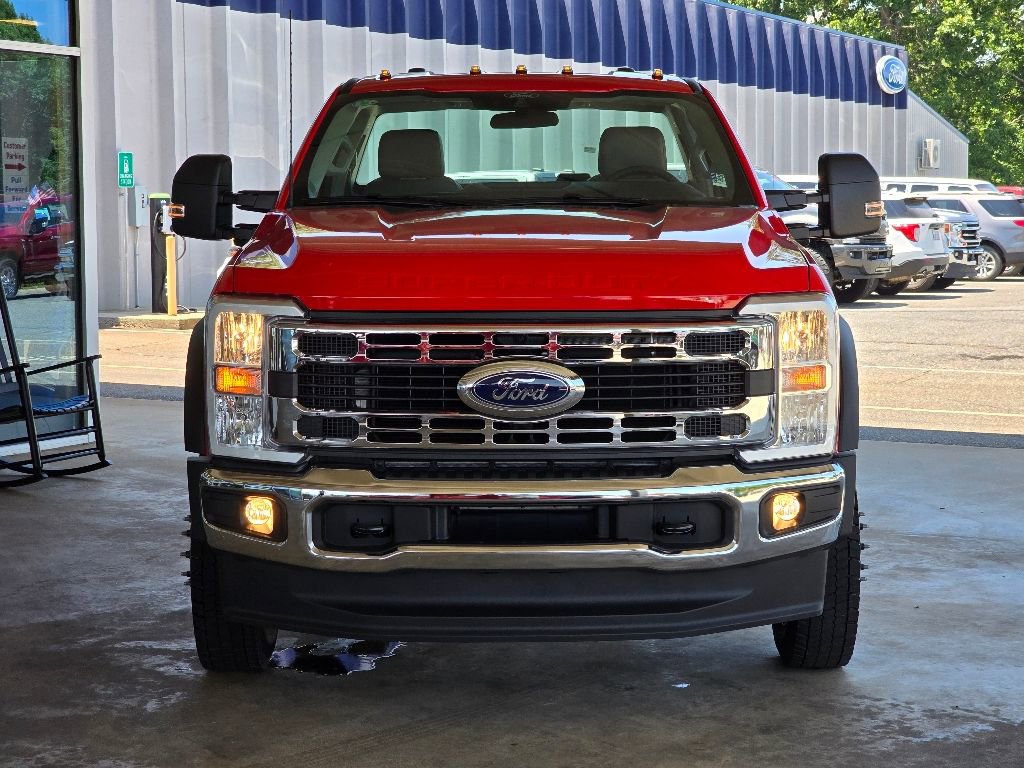 New 2025 Ford F550 4x4 Regular Cab Super Duty image 22