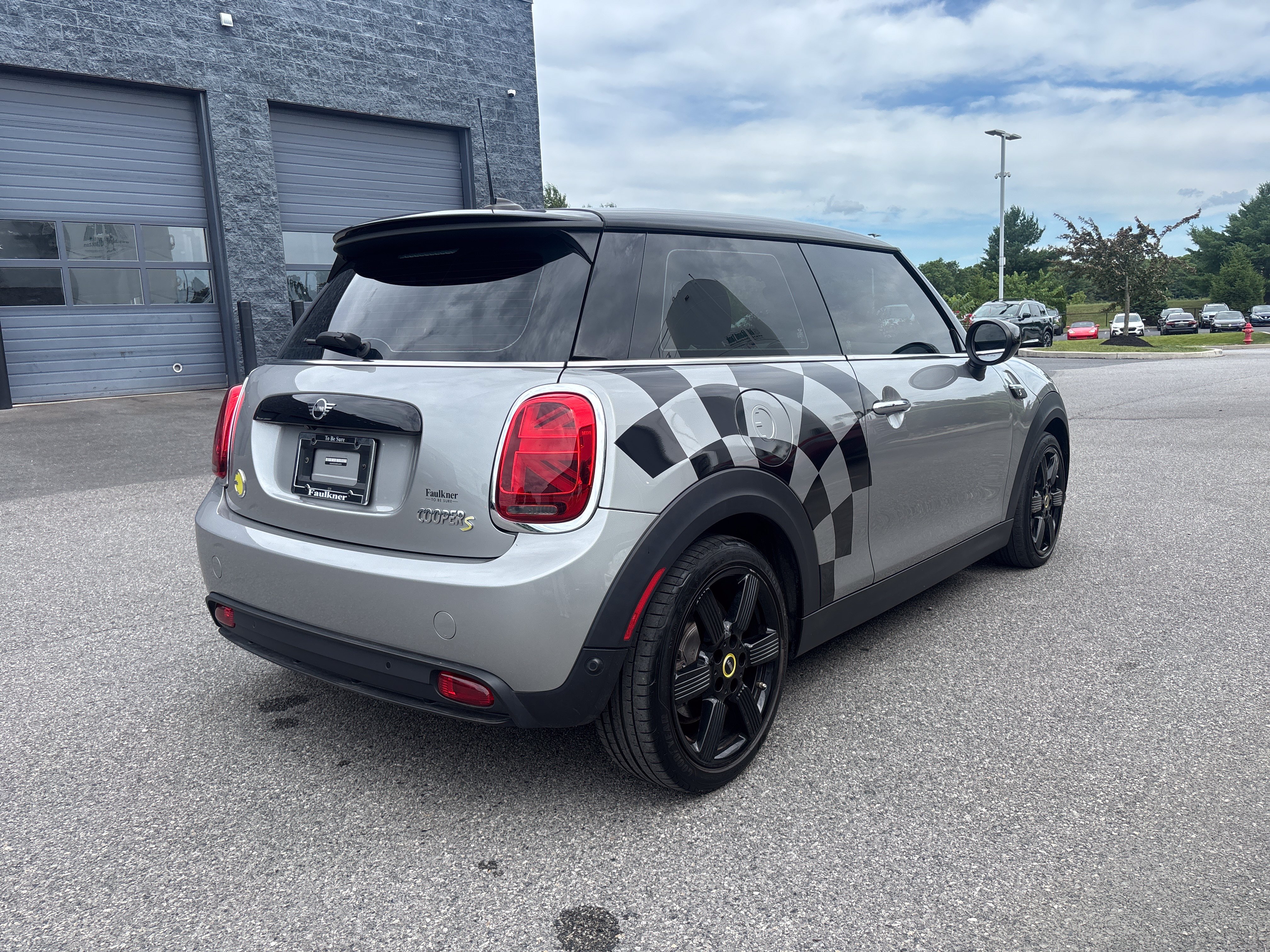 Used 2024 MINI Cooper SE FWD image 40