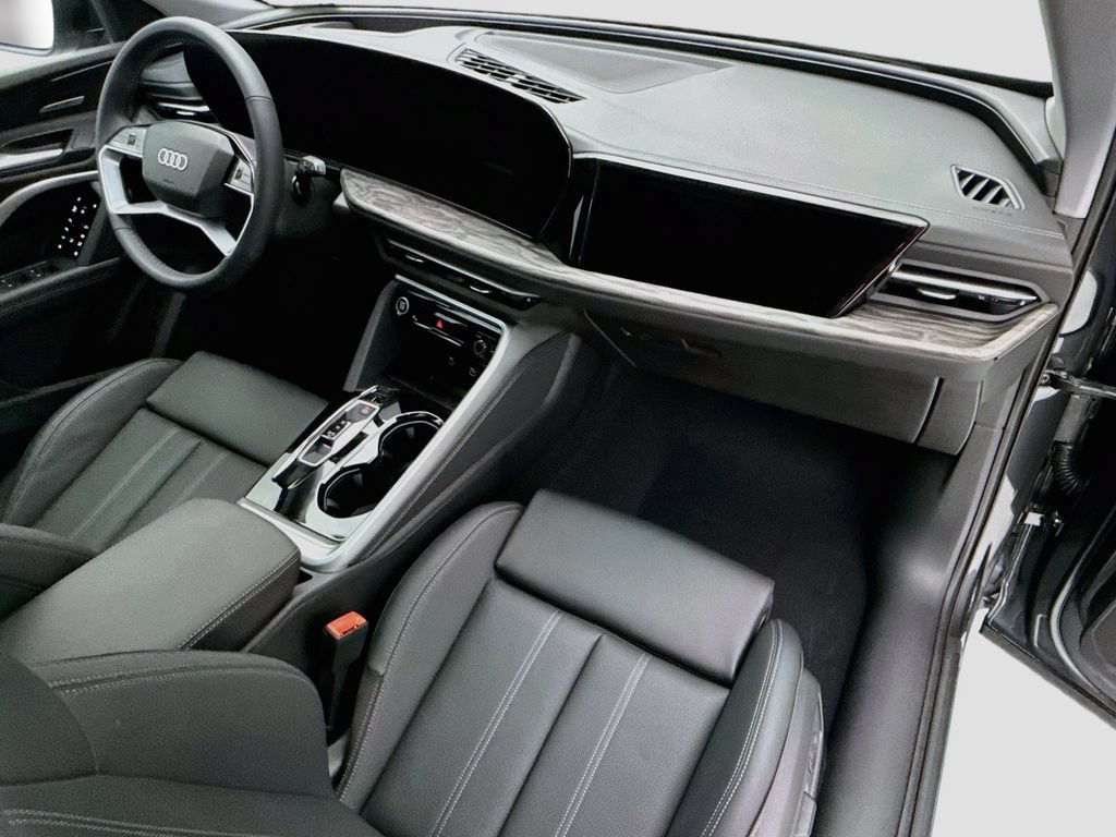 New 2026 Audi Q5 Premium AWD/4WD image 17