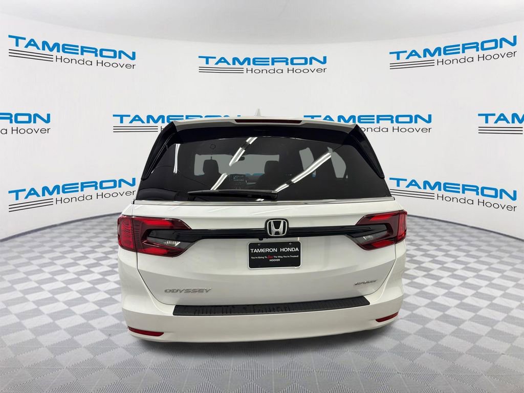 Used 2023 Honda Odyssey Sport image 4