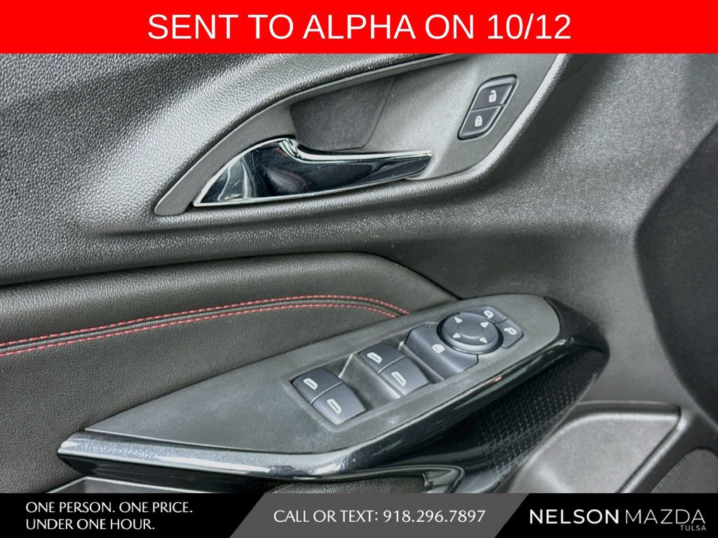 Used 2024 Chevrolet Trax RS w/ Driver Confidence Package FWD image 19