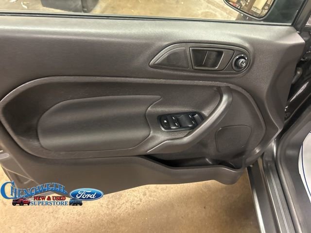 Used 2018 Ford Fiesta SE image 11