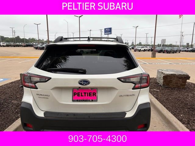 Used 2025 Subaru Outback Premium AWD/4WD image 16