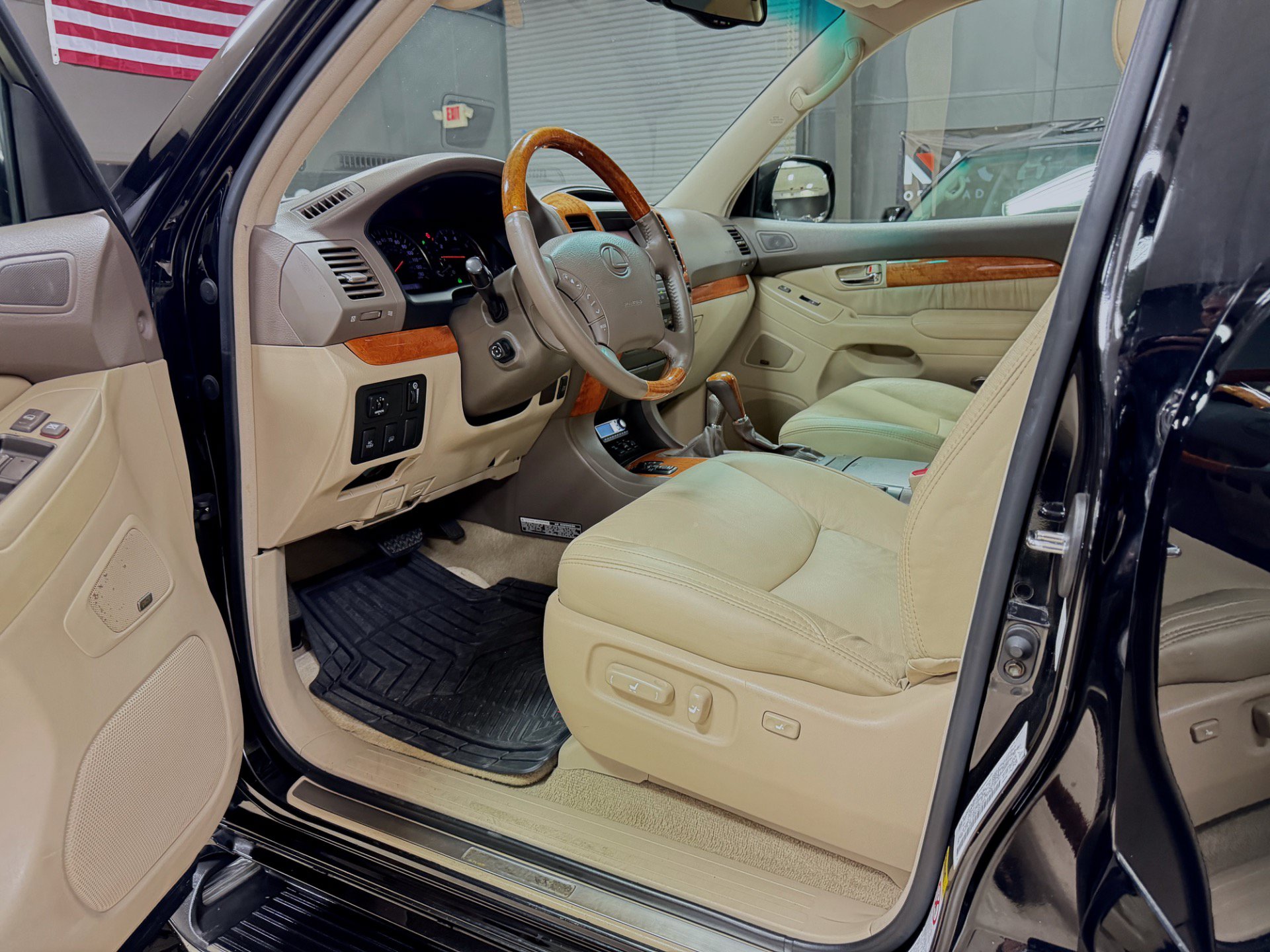 Used 2003 Lexus GX 470 AWD/4WD image 19