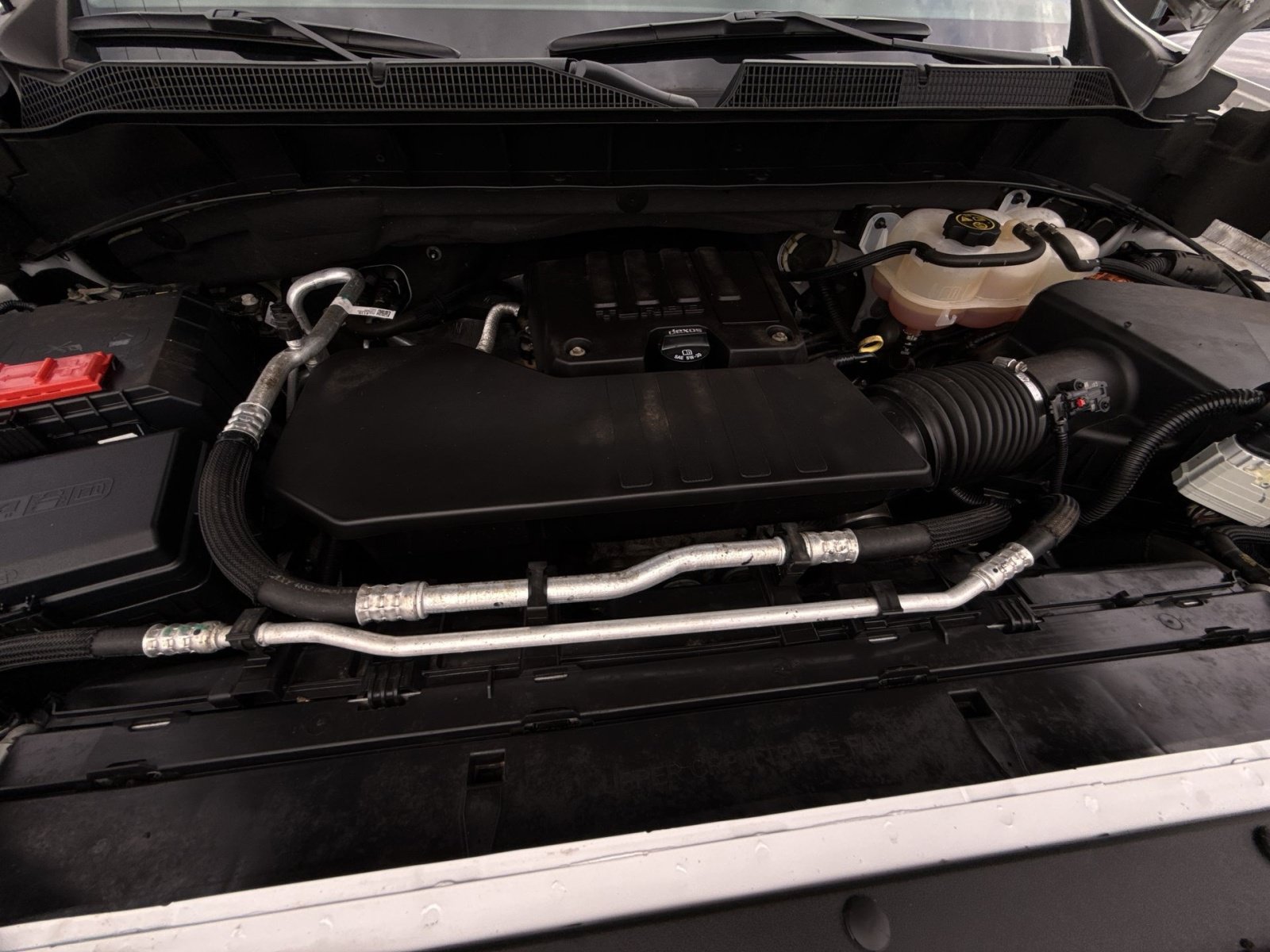 Used 2023 Chevrolet Silverado 1500 LT AWD/4WD image 23