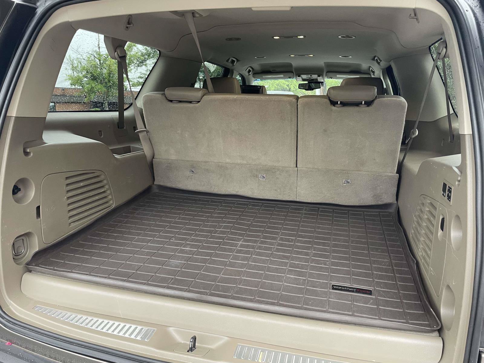 Used 2016 Chevrolet Suburban LTZ AWD/4WD image 29